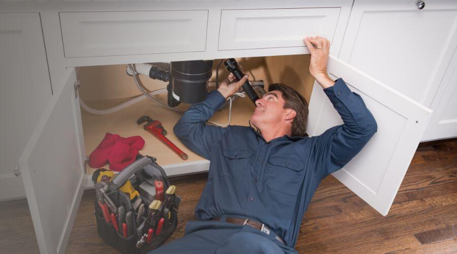 Professional water heater repair in Round Mountain, CA